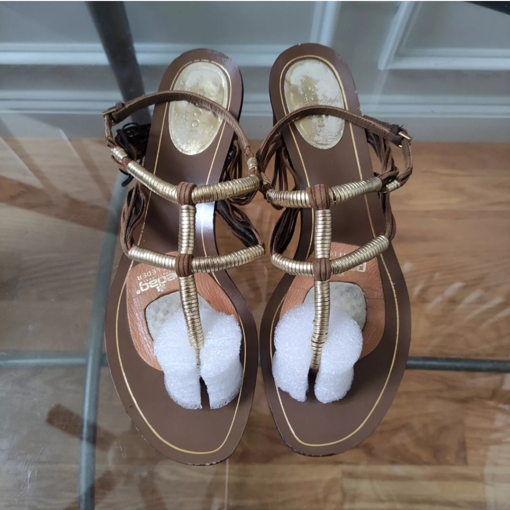 Gucci Gold Leather and Suede Thong Gladiator Block Heeled Sandals Women 38.5